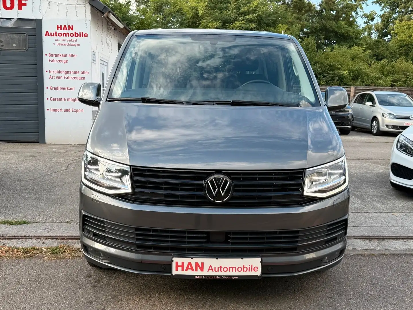 Volkswagen T6 Multivan HIGHLINE /Stand.H/Navi/Kamera/ACC/ Gris - 2