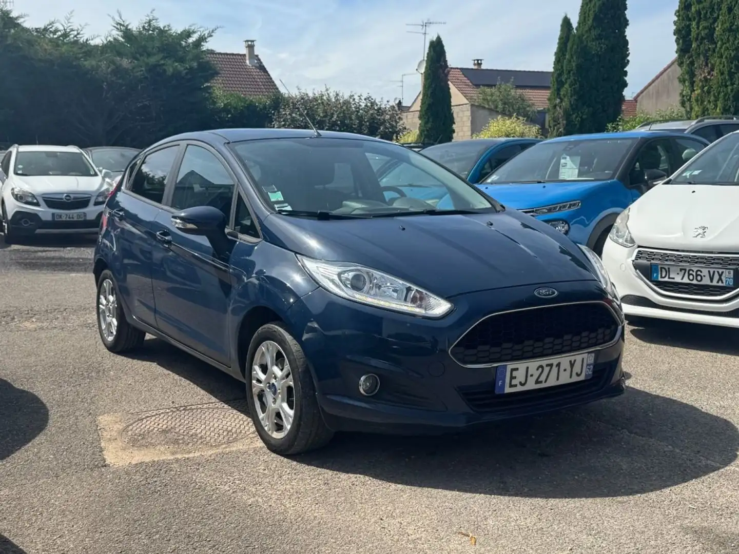 Ford Fiesta 1.25 82 Titanium Bleu - 2