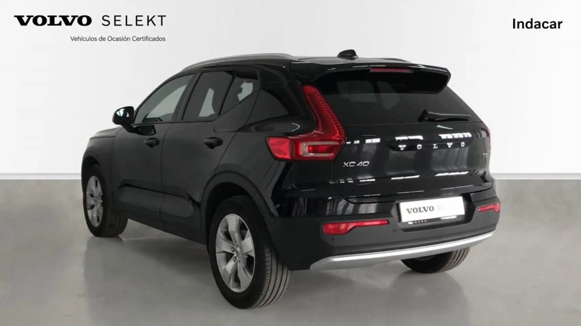 Volvo XC40 T3 MOMENTUM 1.5 155CV MAN 6V Negro - 2
