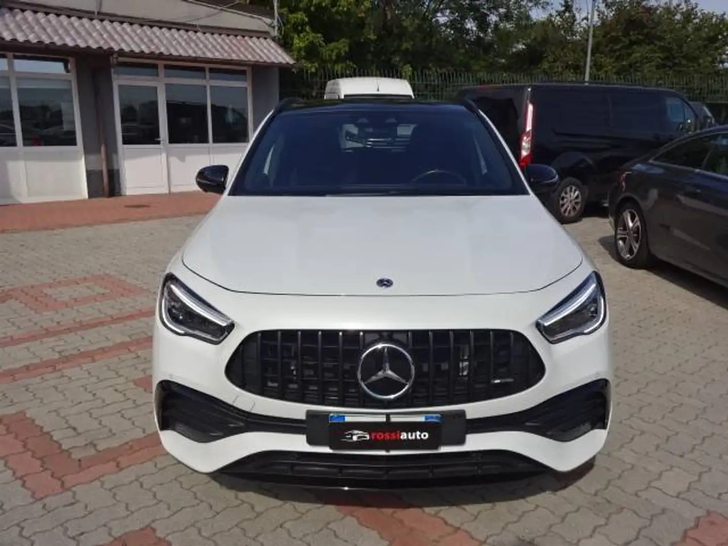 Mercedes-Benz GLA 35 AMG GLA-H247 2020 Race Edition 4matic auto ATTENZIONE! NESSUN OBBLIGO DI FINANZIAMENTO!! Weiß - 2