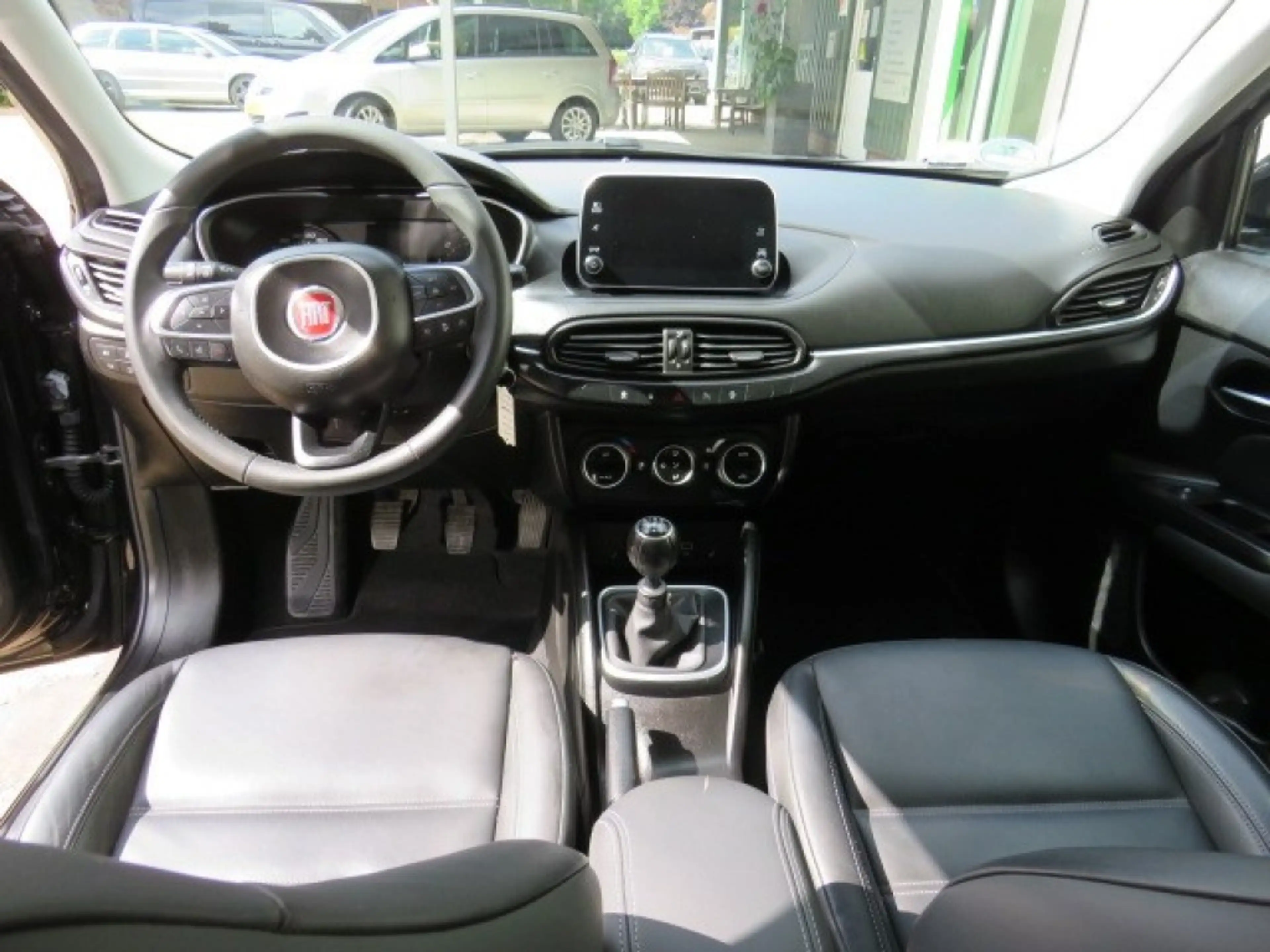 Fiat Tipo 1.6 MJ 16V BNS LUSSO — photo 11