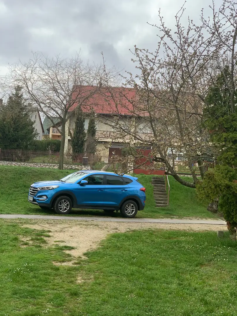 Hyundai TUCSON 1,6 GDI Start-Stopp Premium Blau - 2
