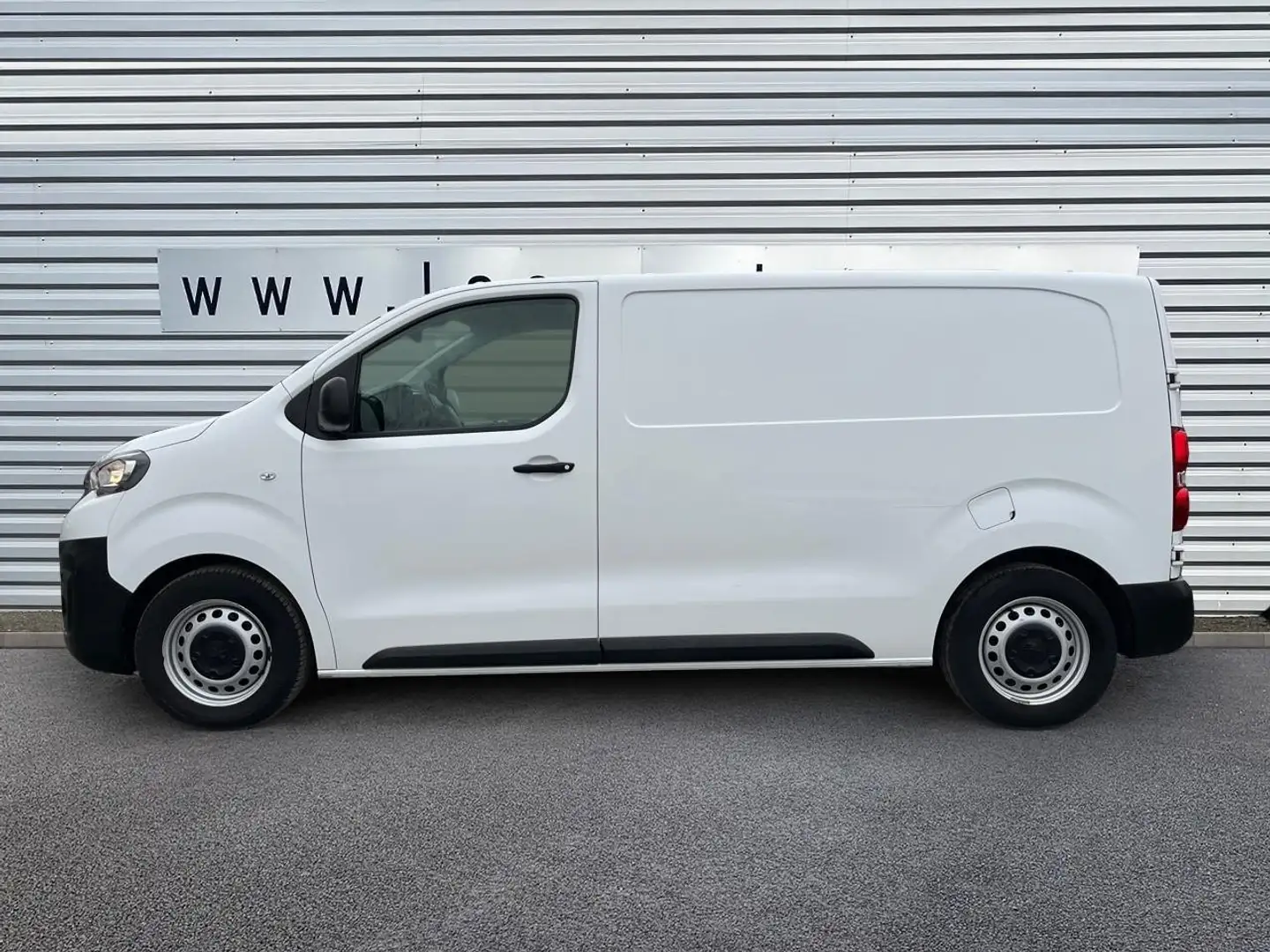 Peugeot Expert Standard 1.5 BlueHDi 120 Fourgon Premium Blanc - 2