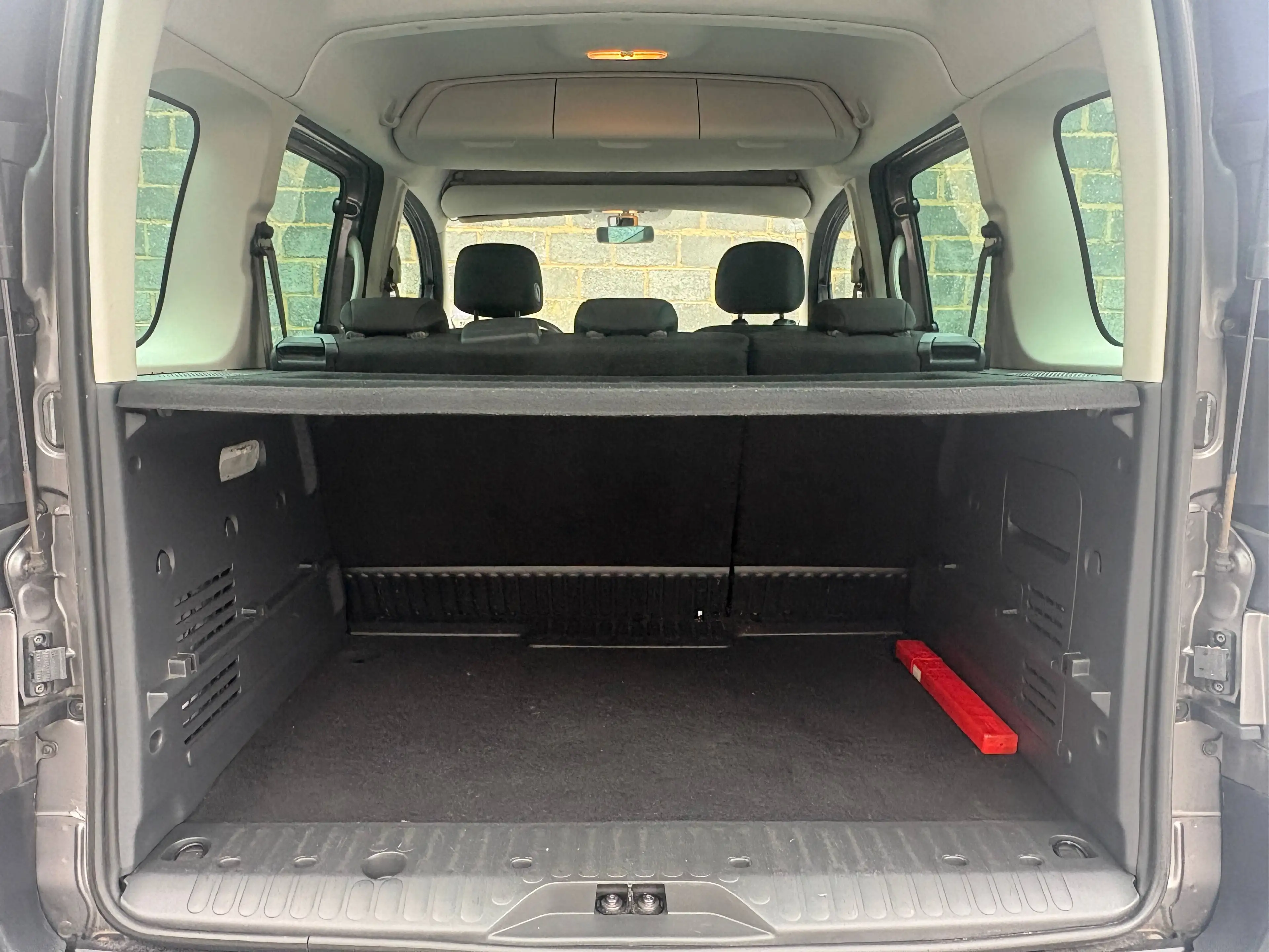 Renault Kangoo Kangoo 1.2 TCe Limited — photo 12