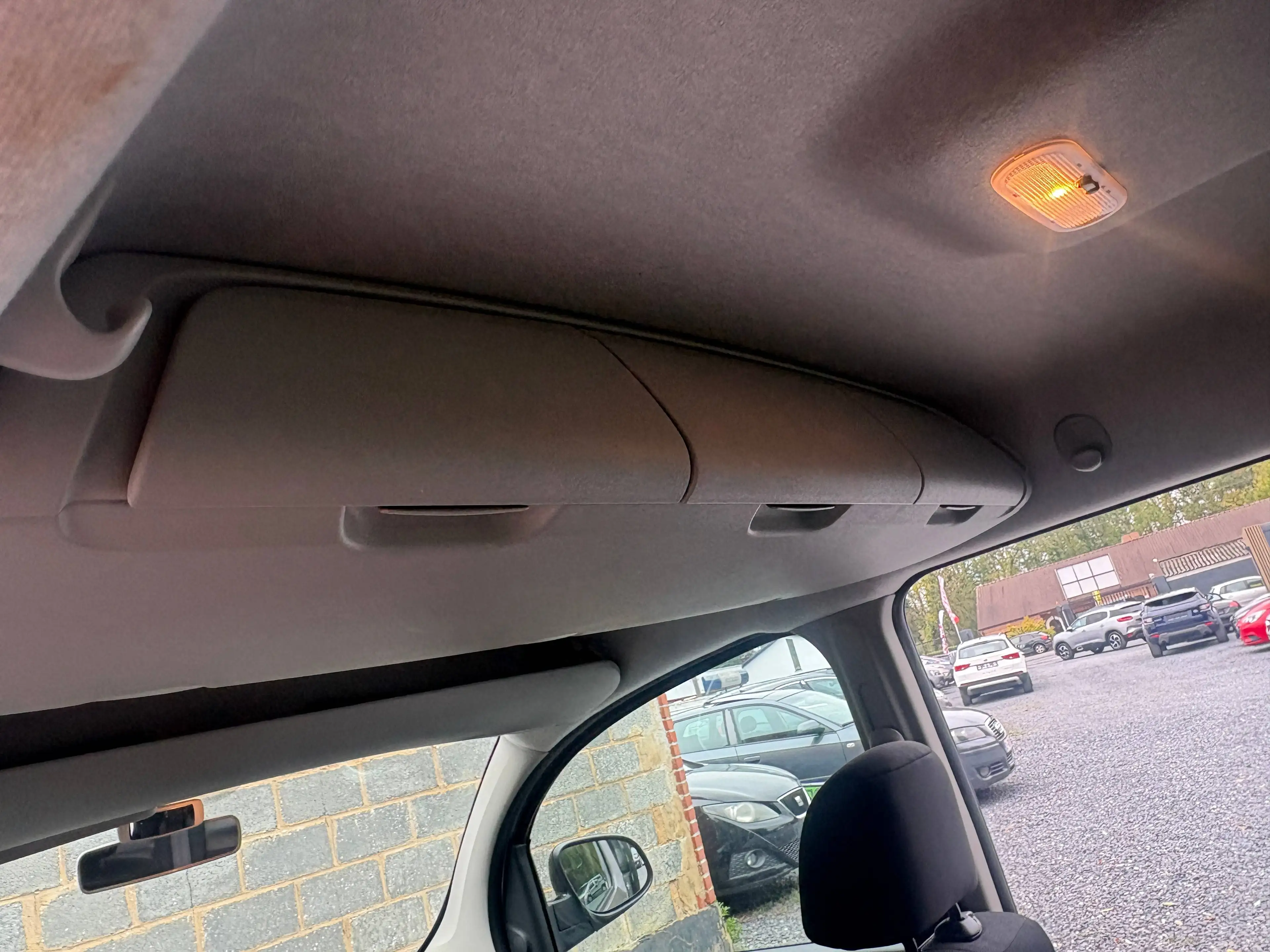 Renault Kangoo Kangoo 1.2 TCe Limited — photo 14