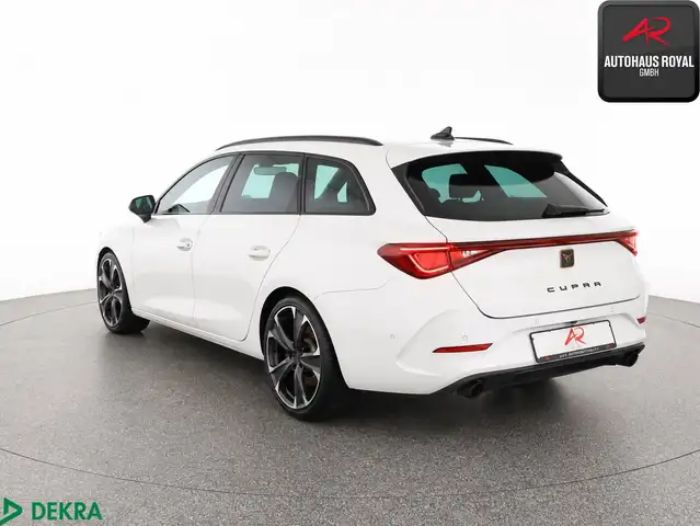 Cupra Leon view 3