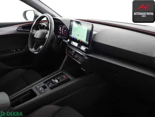 Cupra Leon view 11