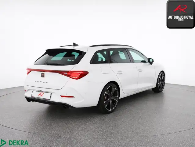 Cupra Leon view 5