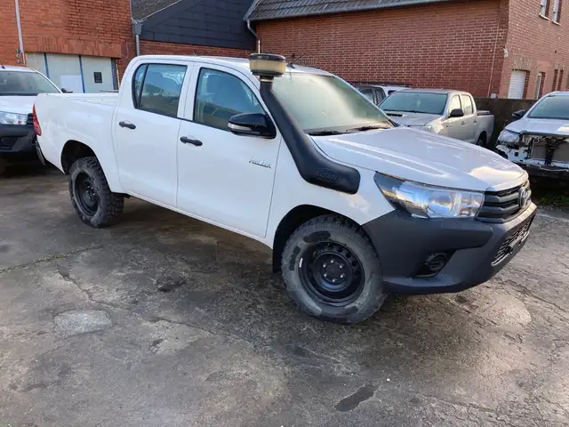 Toyota Hilux Double Cab,4x4,AC,nettoexp:15000€