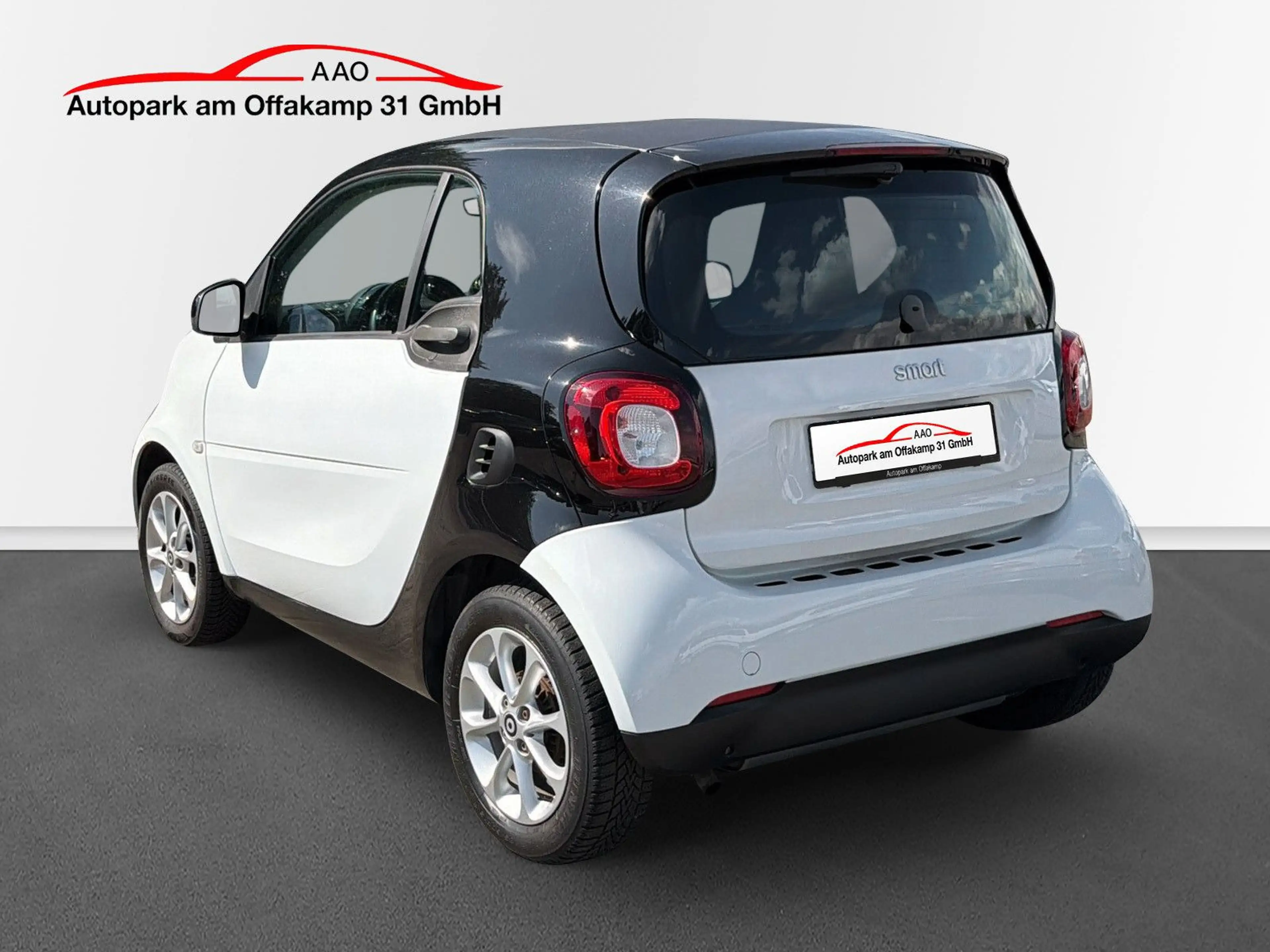 smart forTwo coupe Passion 90 PS*Shz*Tempo*Bluetooth — photo 6