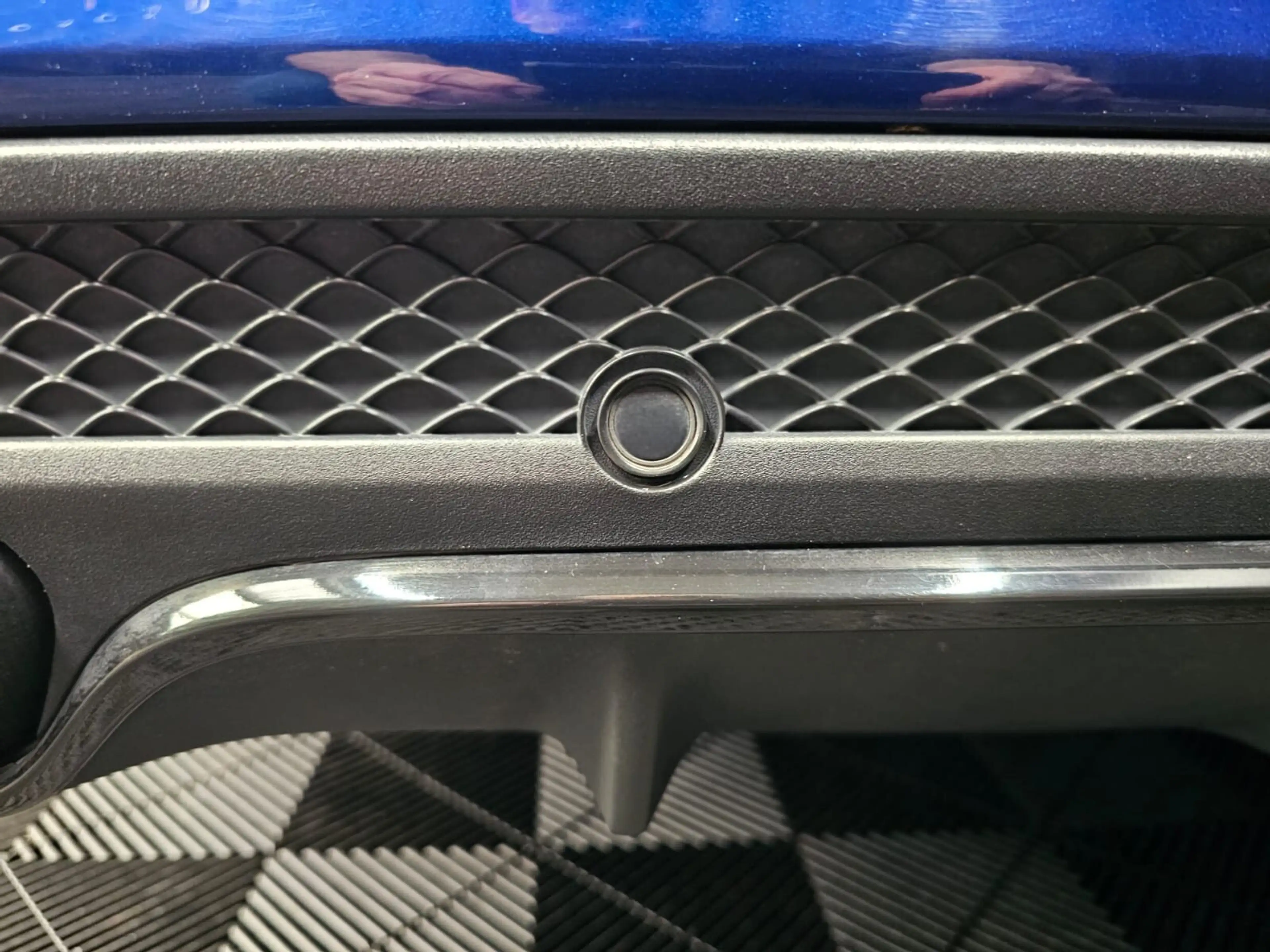 Mercedes-Benz C 63 AMG S — photo 10