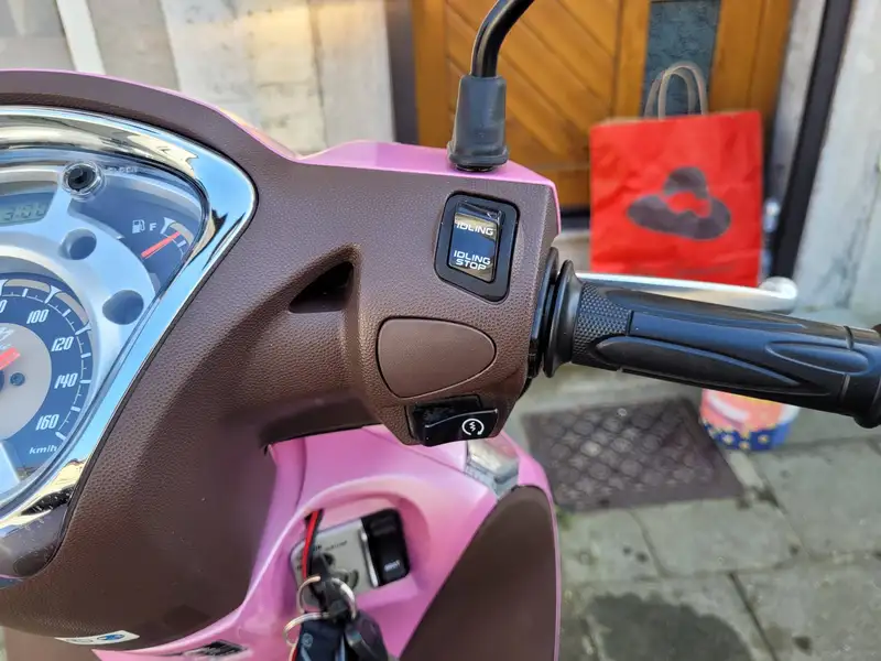 Honda SH 125 - foto 6