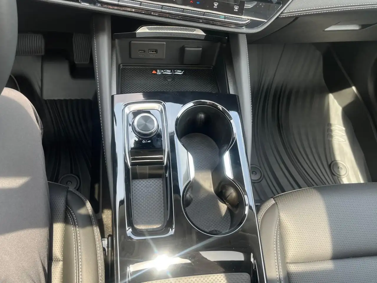 Buick Envision fotografie Buick Envision