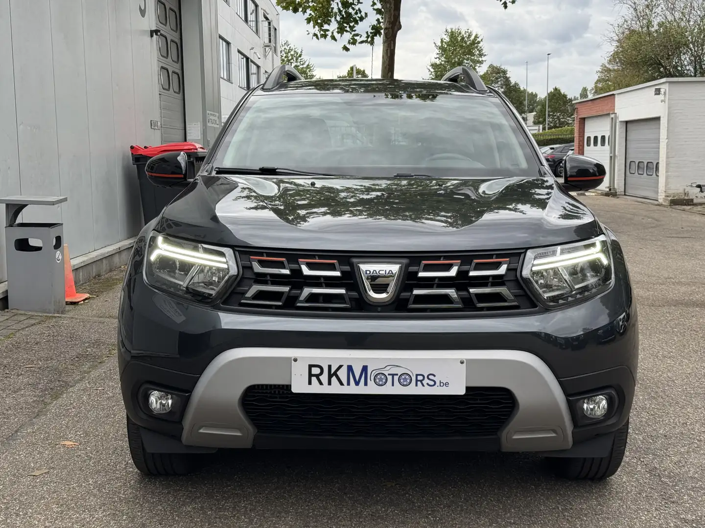 Dacia Duster Duster TCe 150 EDC 2WD Sondermodell Extreme Gris - 2