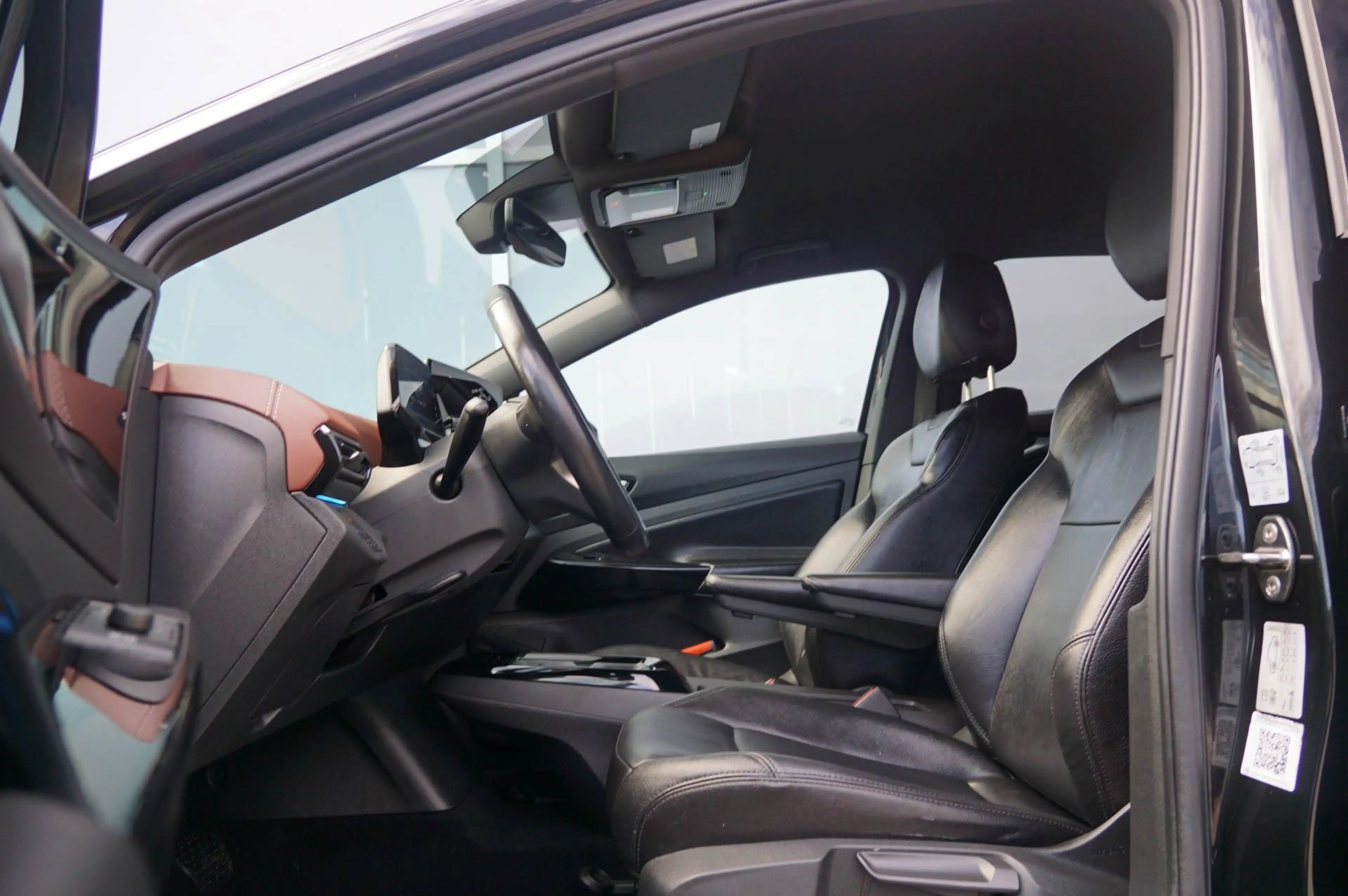 Volkswagen ID.5 174pk Pro 77 kWh | SoH 95% | Leder | Keyless | Ach — photo 4
