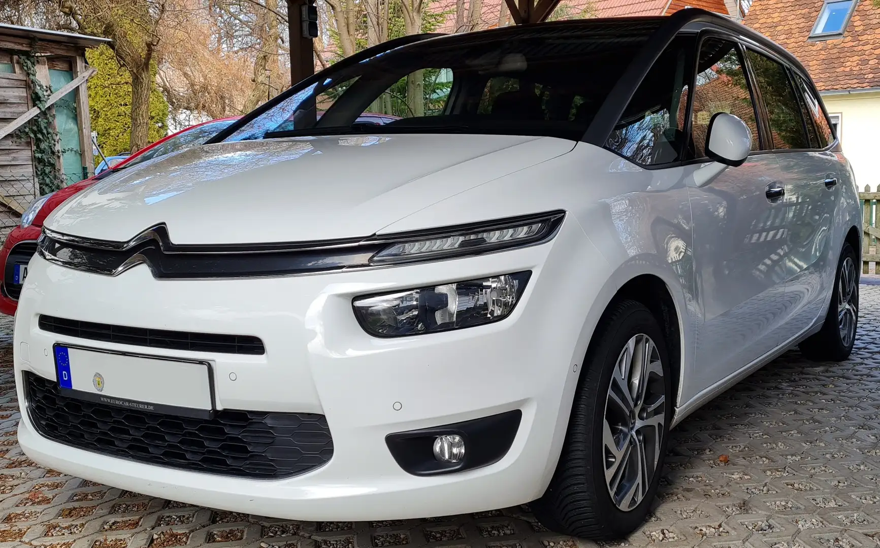 Citroen Grand C4 Picasso Grand C4 Picasso BlueHDi 120 Selection Weiß - 1