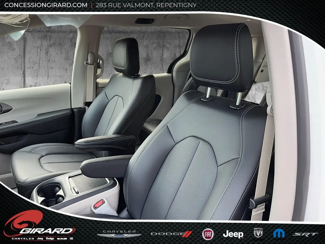 Chrysler Pacifica снимка Chrysler Pacifica