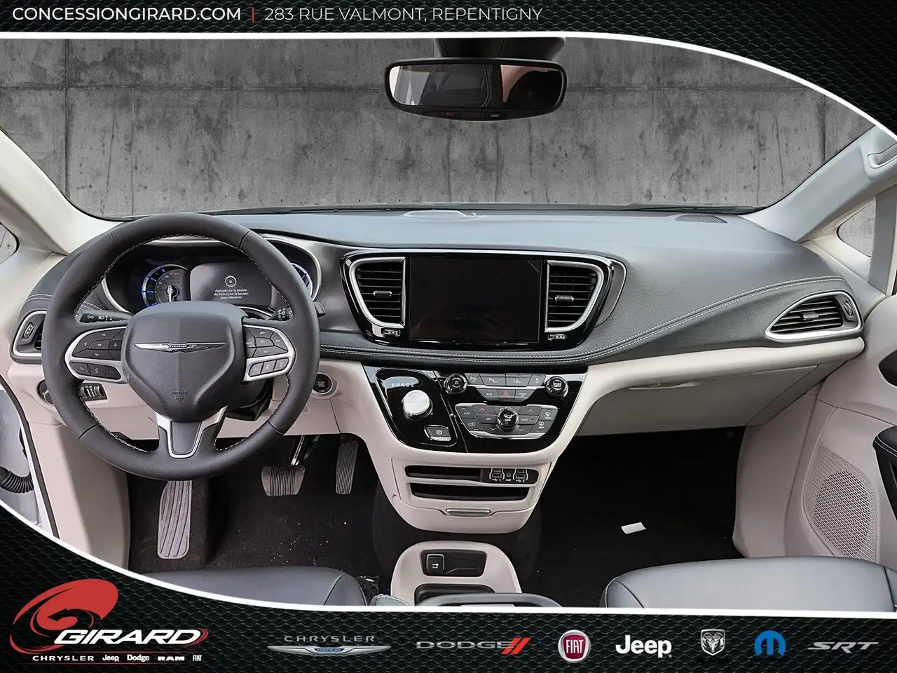 Chrysler Pacifica снимка Chrysler Pacifica