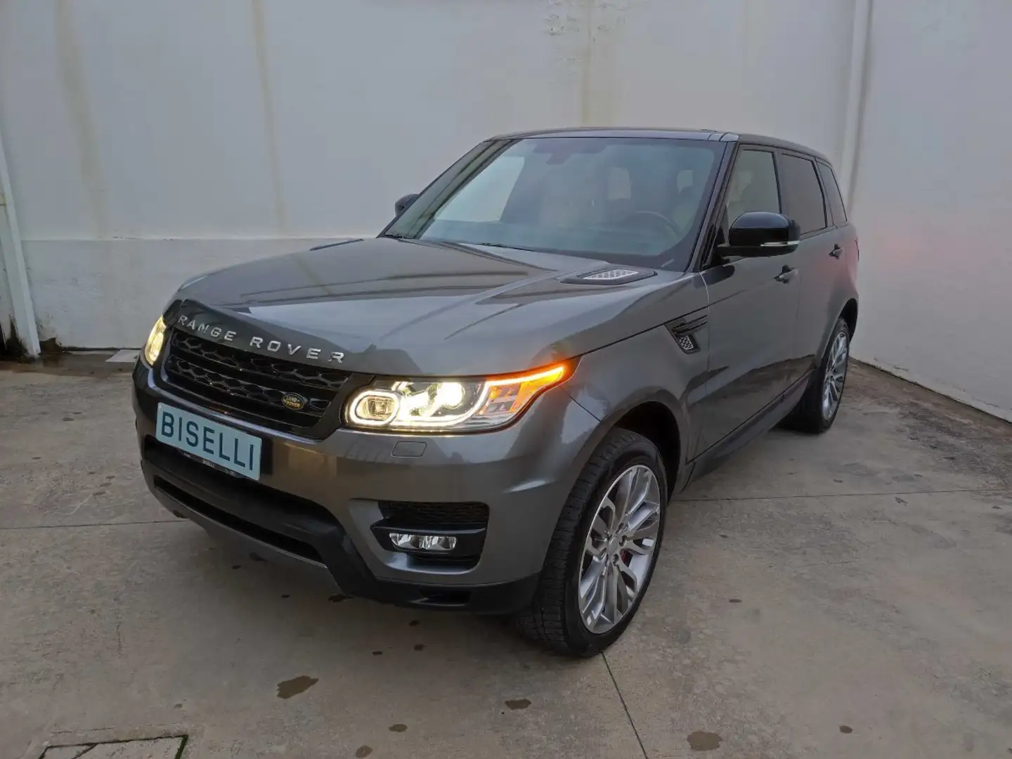 Land Rover Range Rover Sport Range Rover Sport 3.0 SDV6 HSE Dynamic 306cv Gris - 1