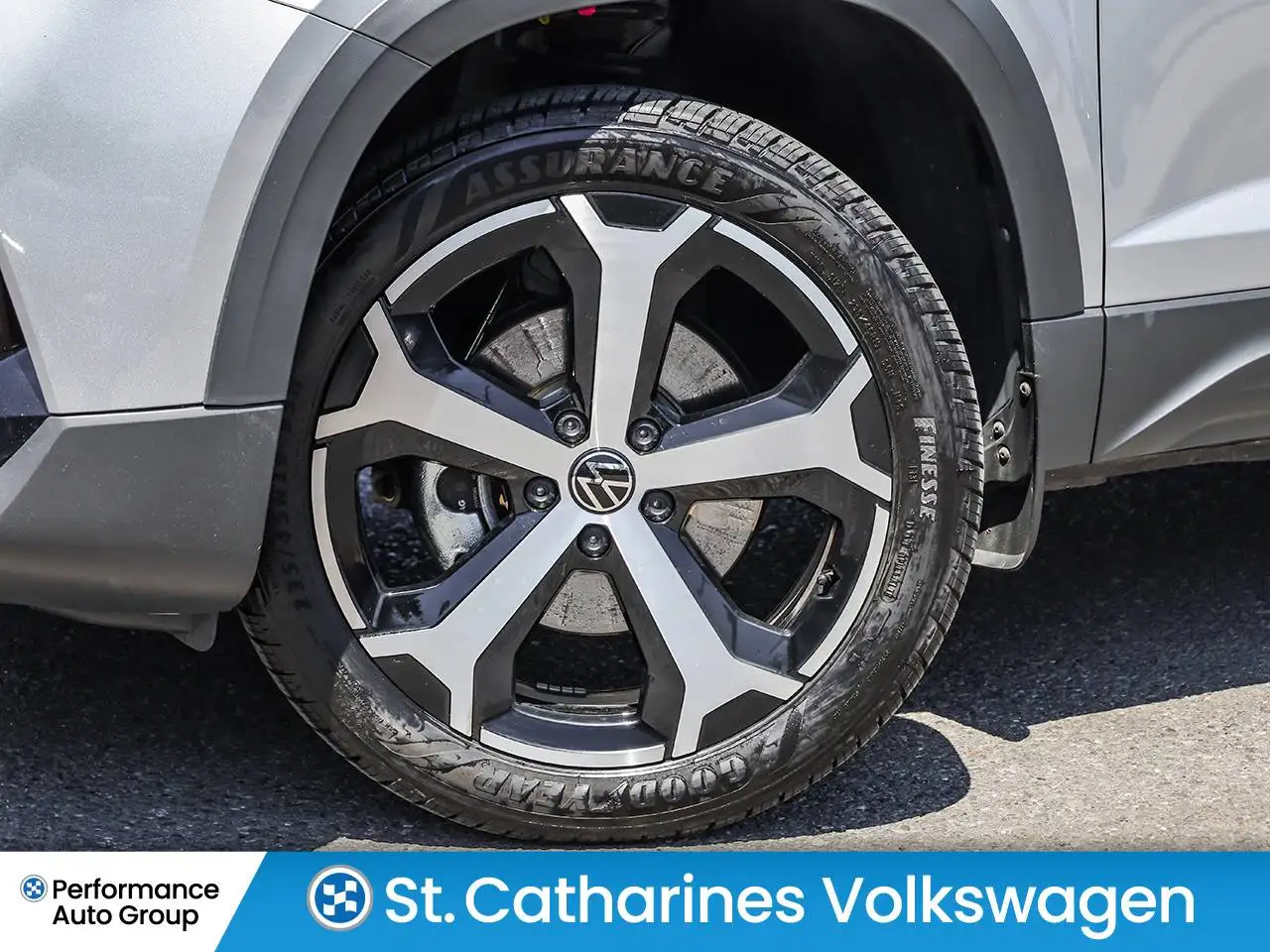 Volkswagen Taos снимка Volkswagen Taos