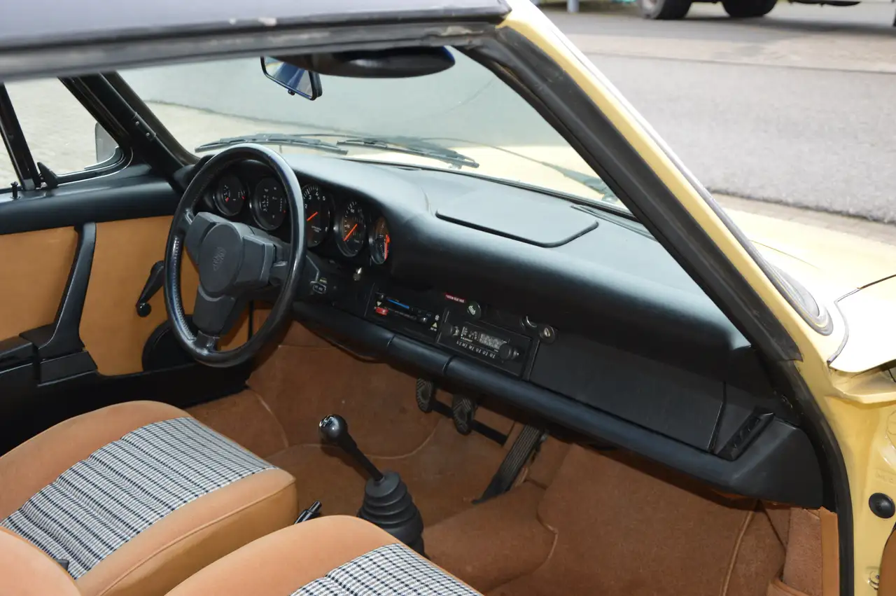 Porsche 911 Targa 2.7 Matchingnumbers, foto 9