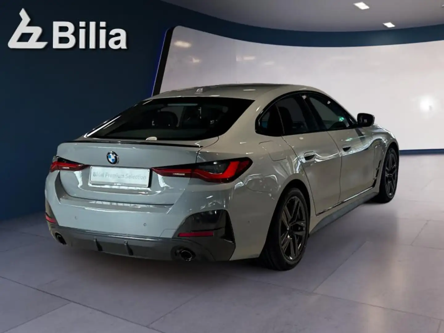 BMW 420 i 2024 Grigio - 2