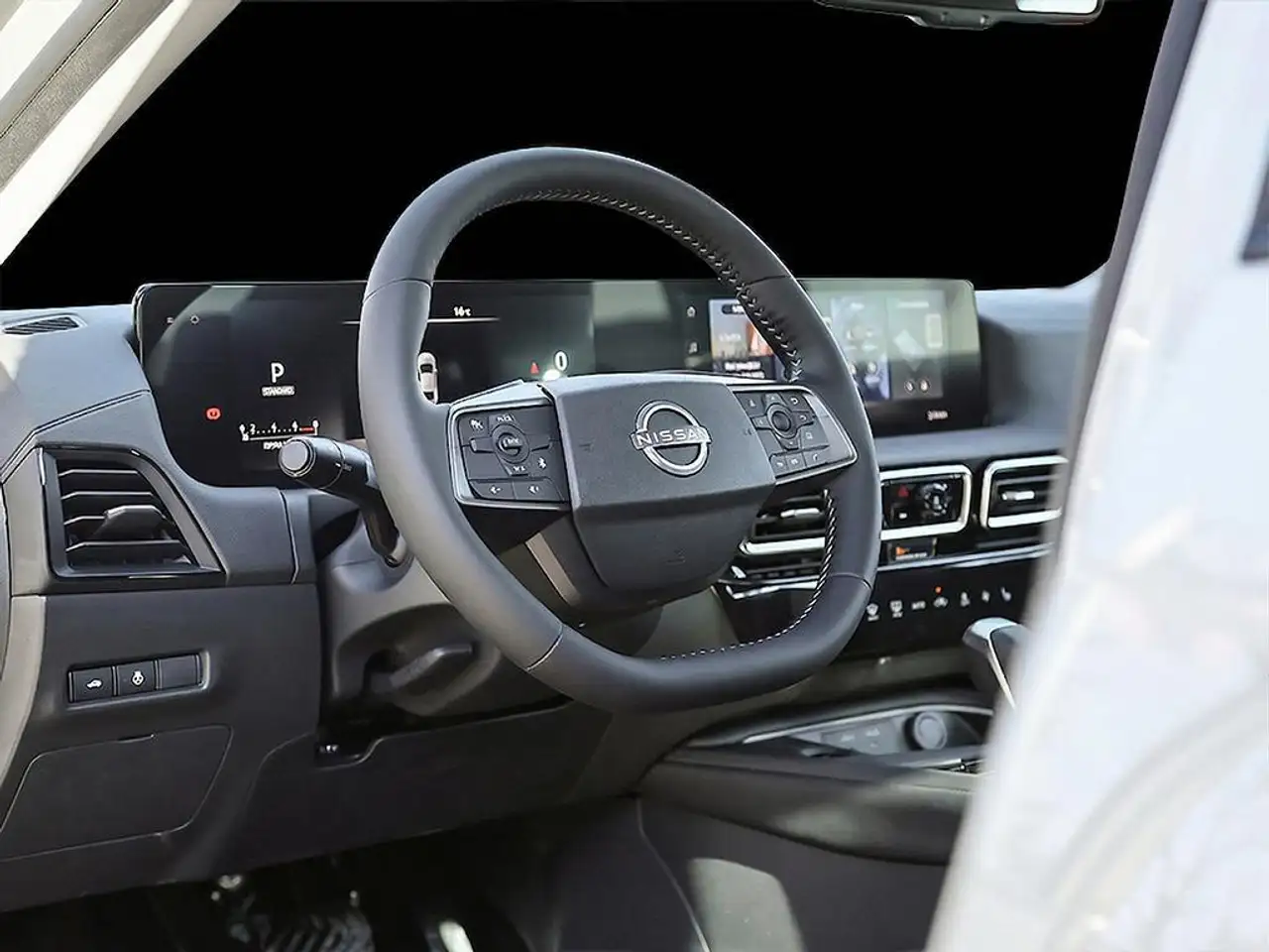 Nissan Sentra снимка Nissan Sentra