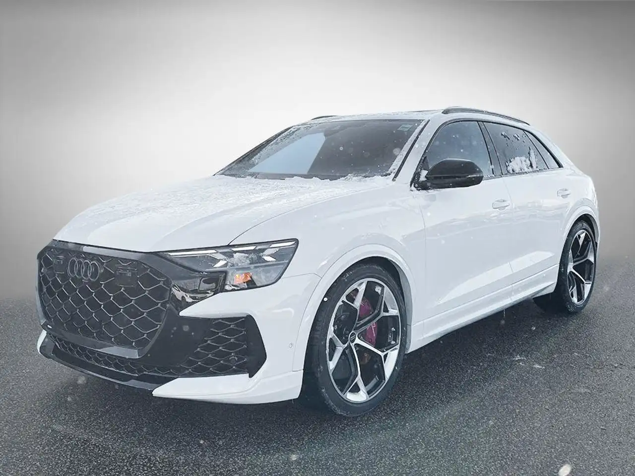 Audi RS Q8 снимка Audi RS Q8