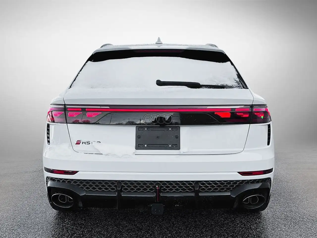 Audi RS Q8 снимка Audi RS Q8