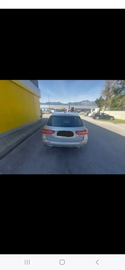 Mercedes-Benz E 220 E 220 d T Austria Edition Avantgarde Aut. Austria Edition Avantgarde Grau - 2