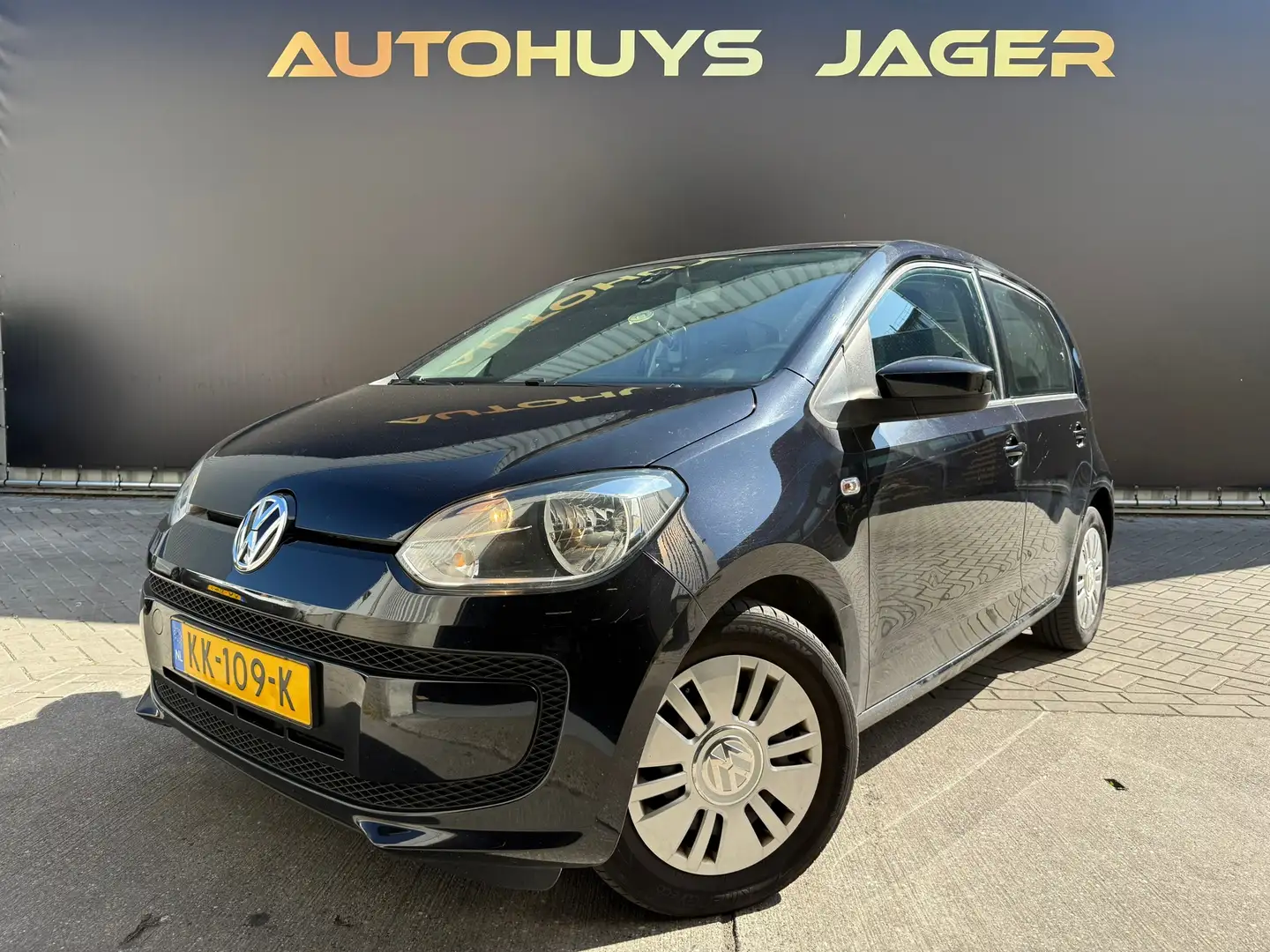 Volkswagen up! 1.0 move up! BlueMotion Zwart - 1