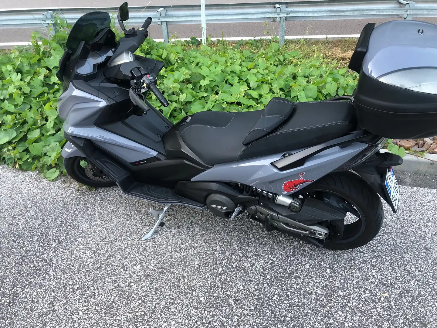 Kymco AK 550 Grigio - 2