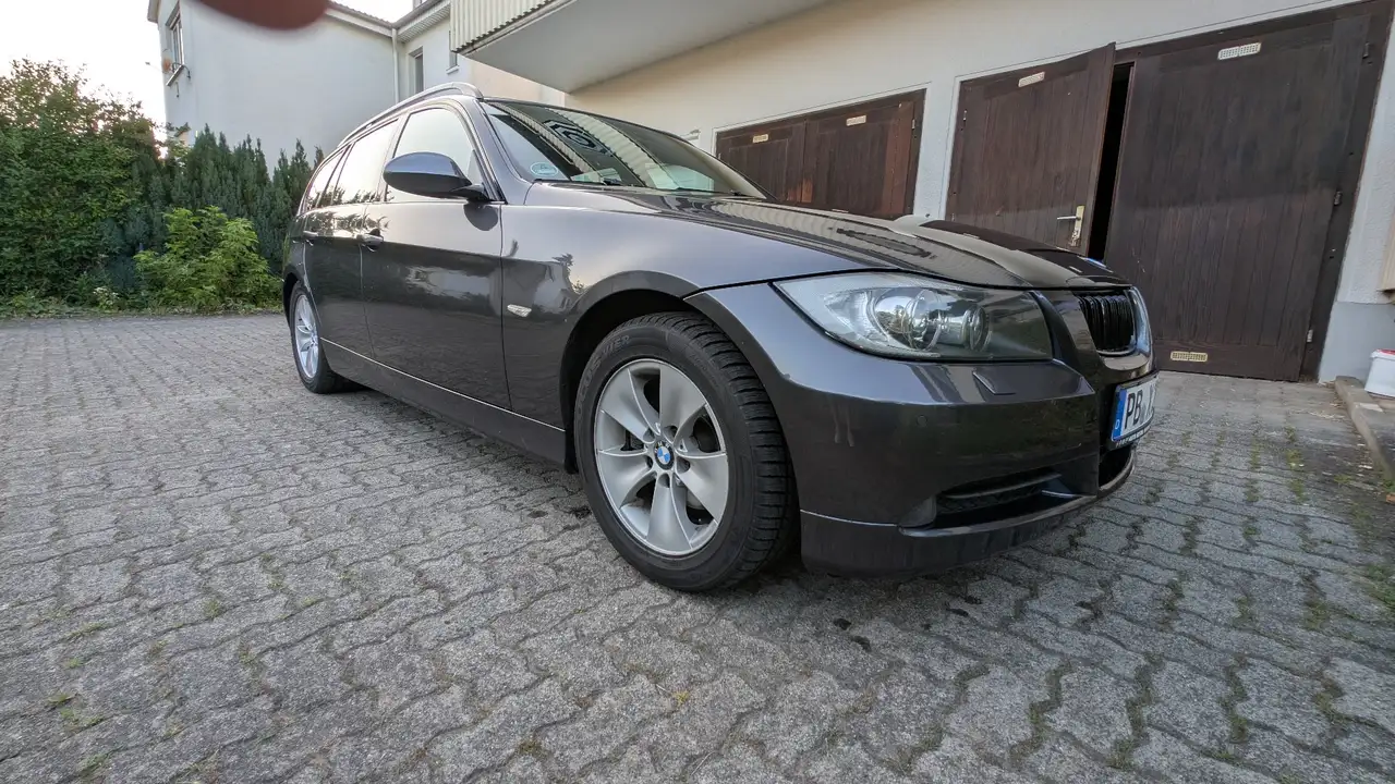 BMW 325