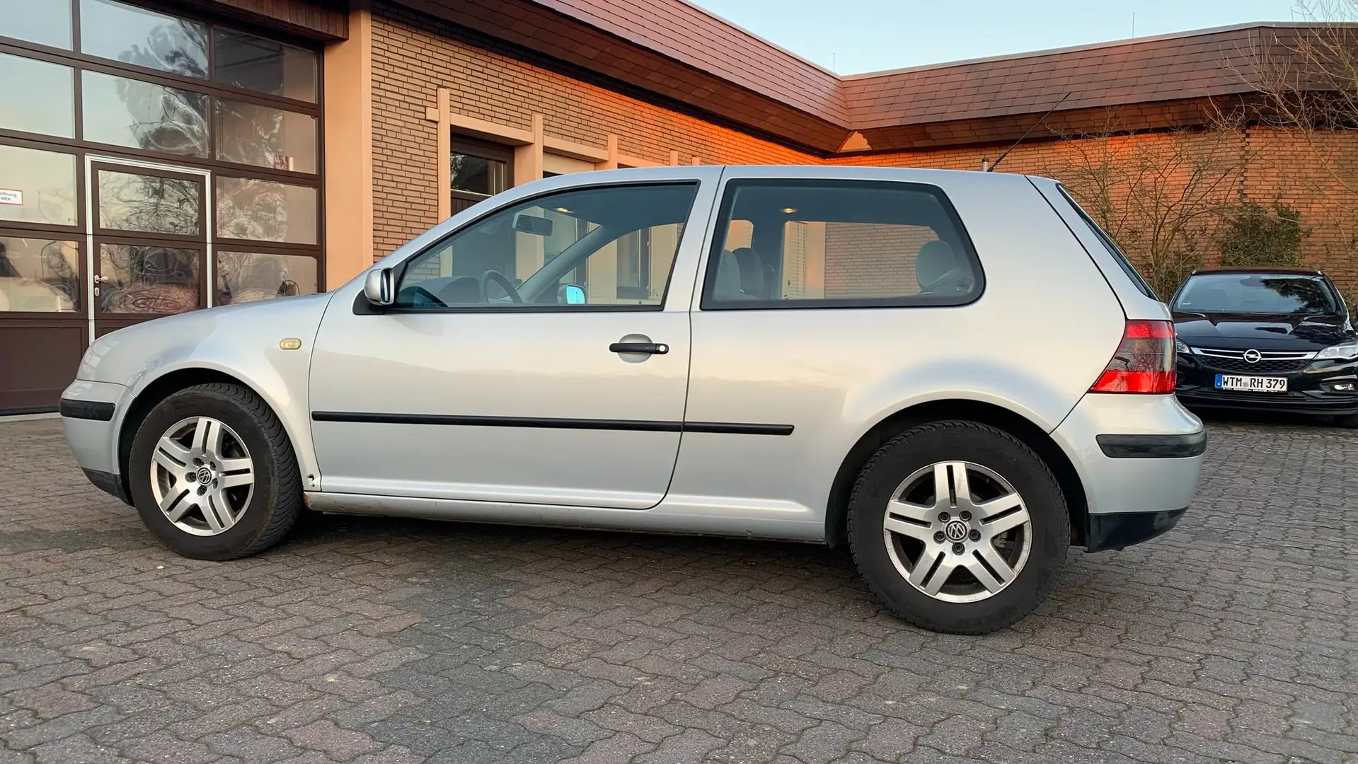 Volkswagen Golf Golf IV 1.4 Comfortline Grau - 2