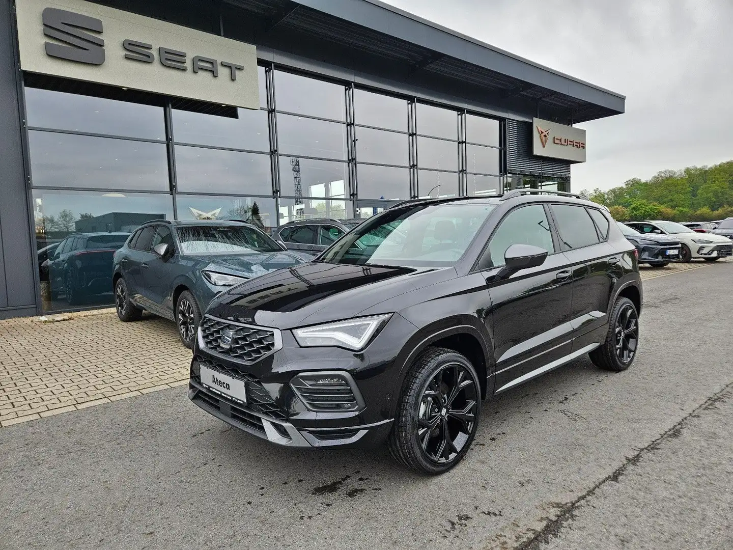 SEAT Ateca FR Black Edition 1,5 TSI DSG*AHK*el Heckkl Negru - 1