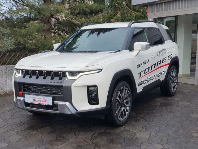 Imagine SsangYong Torres Automatik Sapphire