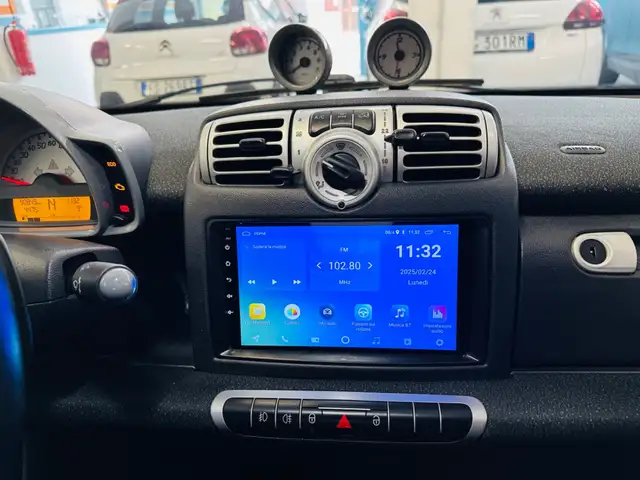 Smart Fortwo view 9