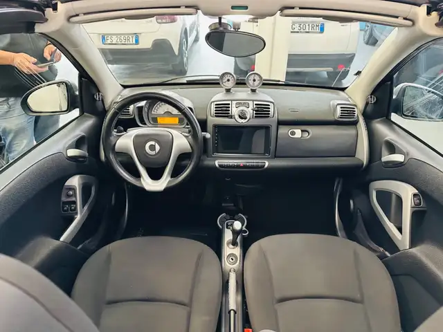 Smart Fortwo view 10