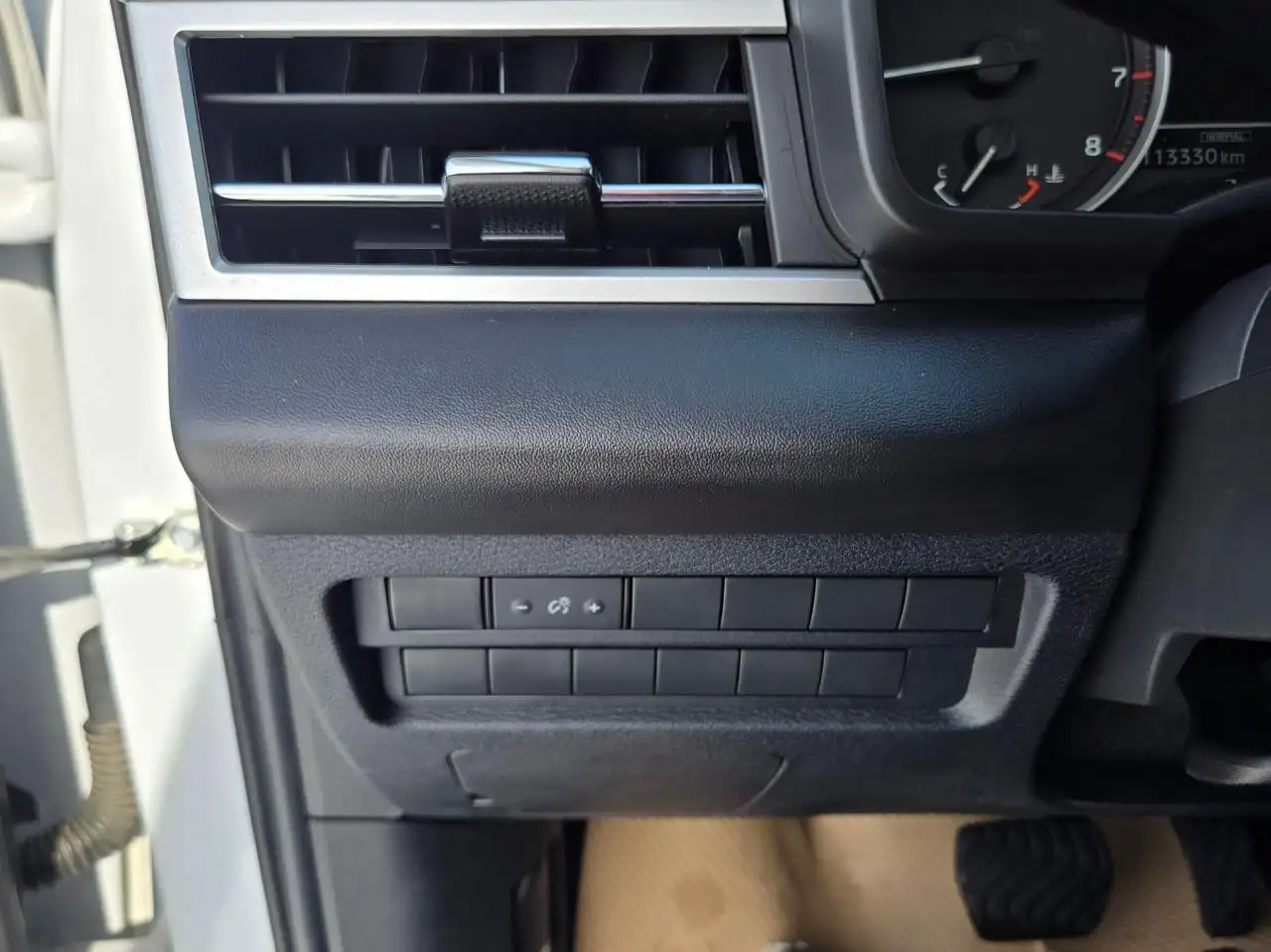 Mitsubishi Outlander снимка Mitsubishi Outlander