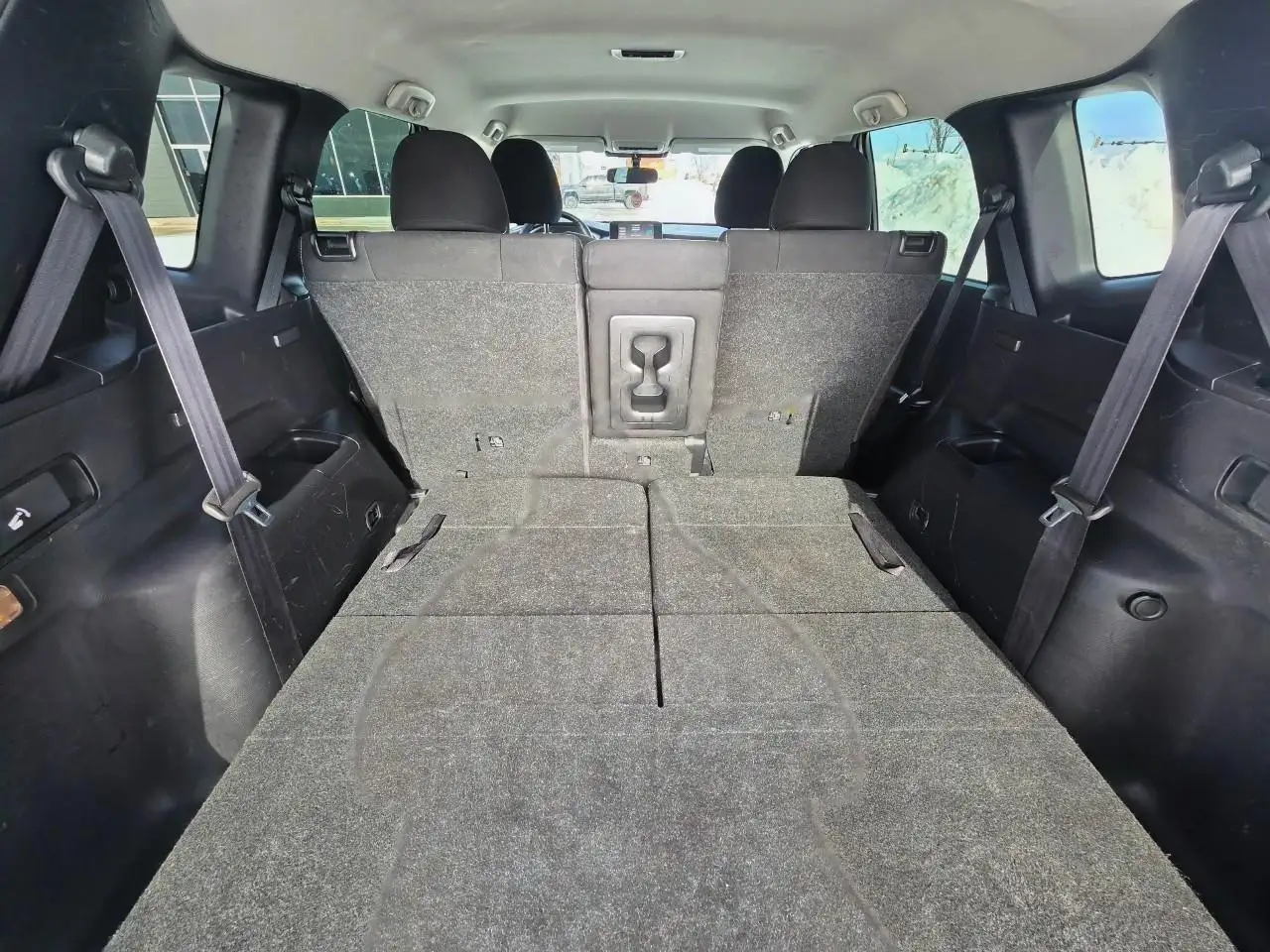 Mitsubishi Outlander снимка Mitsubishi Outlander