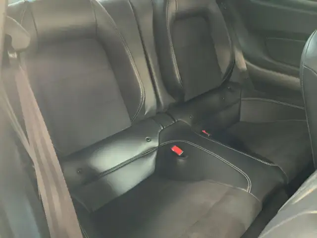 Ford Mustang view 7