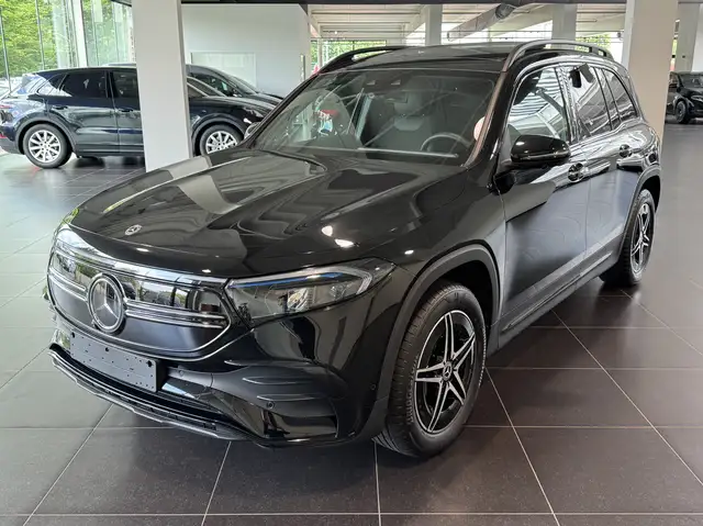 Mercedes-Benz EQB 250 Amg Night Pack, Panorama, 360 Camera, Burmester So