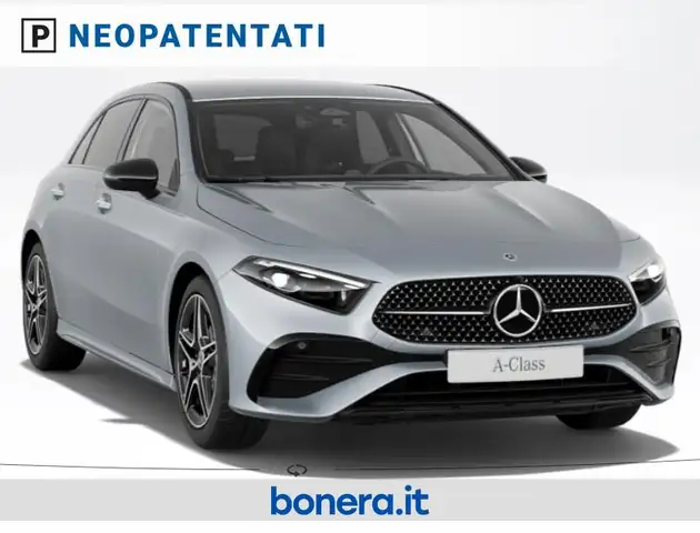 Mercedes-Benz A view 2