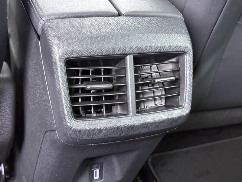 Citroen C5 Aircross 1.6 Plug-in Hybrid 180 ë-Series PHEV | UNIEKE KM S — photo 24