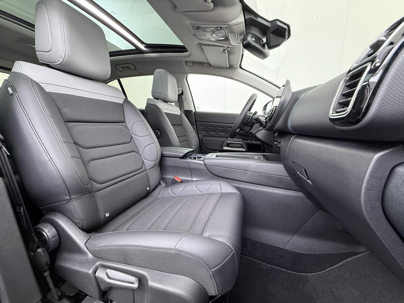 Citroen C5 Aircross 1.6 Plug-in Hybrid 180 ë-Series PHEV | UNIEKE KM S — photo 41