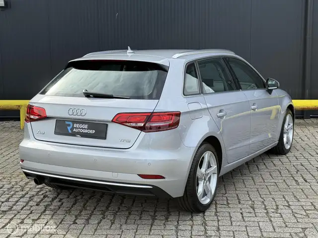 Audi A3 view 3