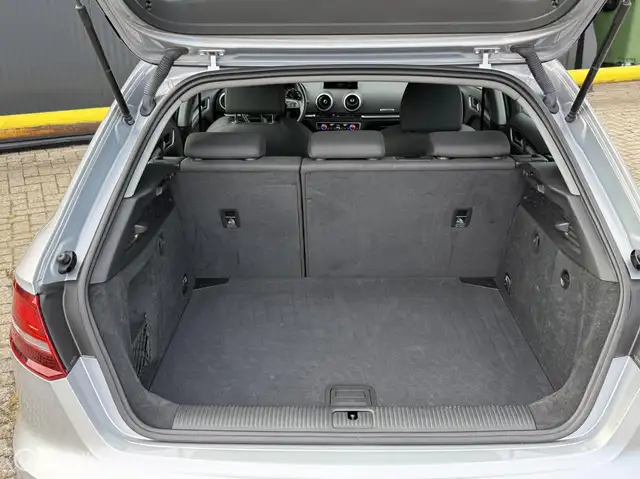Audi A3 view 23