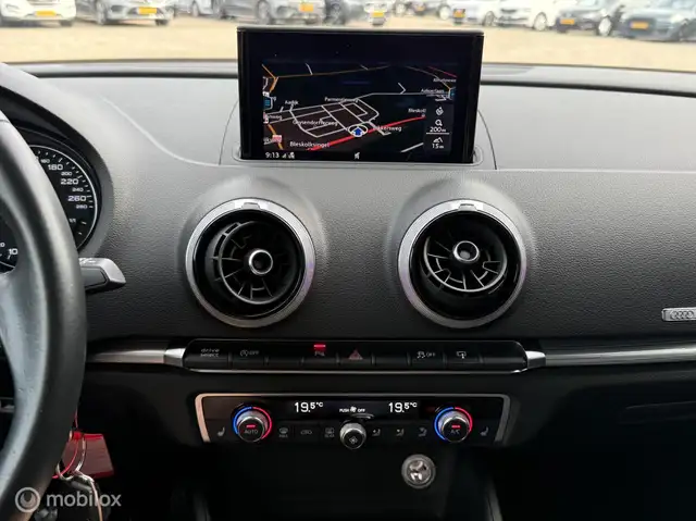 Audi A3 view 16