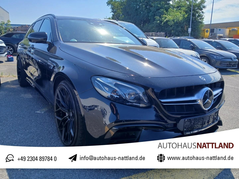 Mercedes-Benz E 63 AMG V8 4Matic 360° Pano Distronic LED AHK