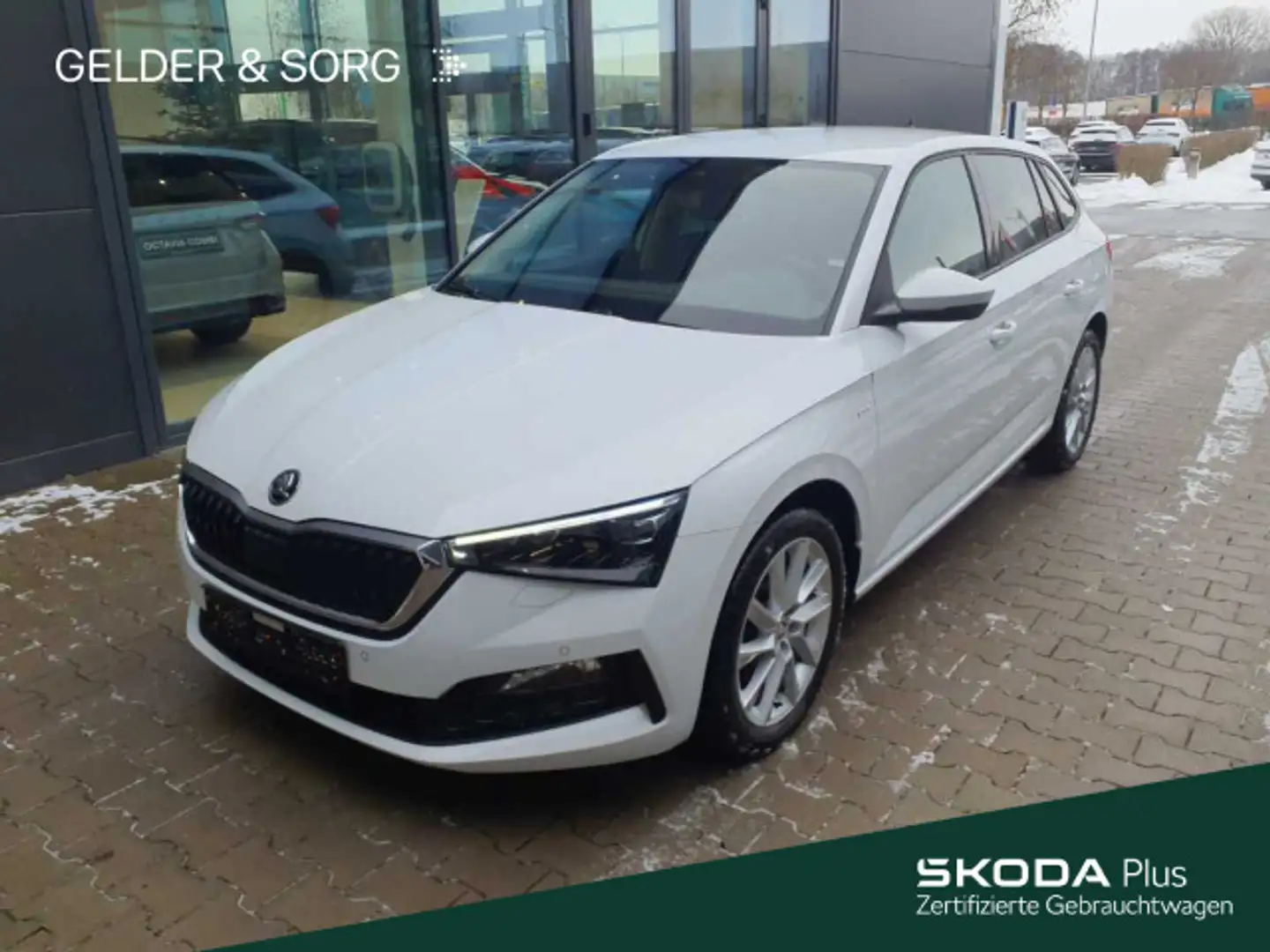 Skoda Scala Tour 1.0 TSI ACC*SHZ*LED*KESSY*PDC Weiß - 1